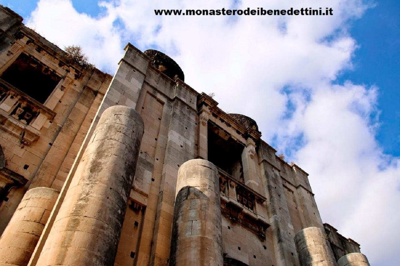 Benedettini - Exclusive Apartments & Monastery View Κατάνια Εξωτερικό φωτογραφία