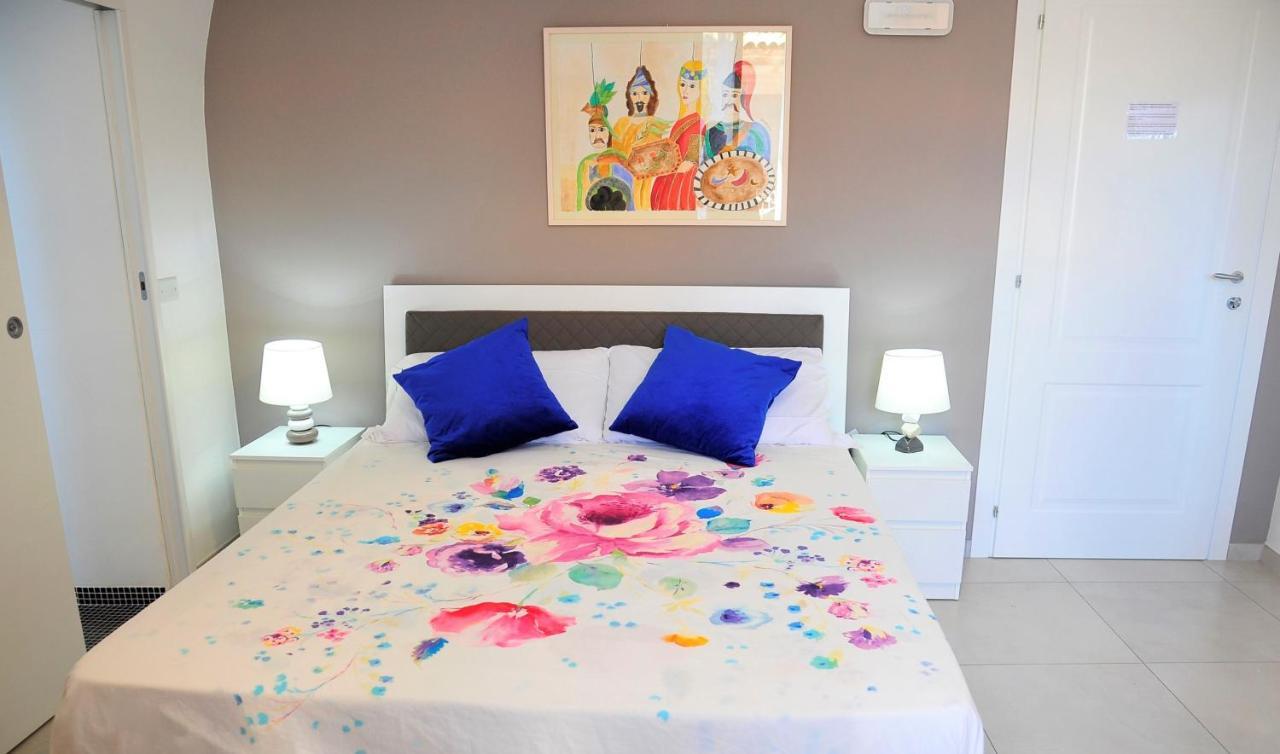 Benedettini - Exclusive Apartments & Monastery View Κατάνια Εξωτερικό φωτογραφία